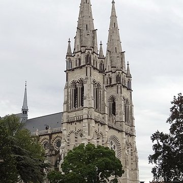 Cathédrale Notre-Dame-de-lAnnonciation de Moulins