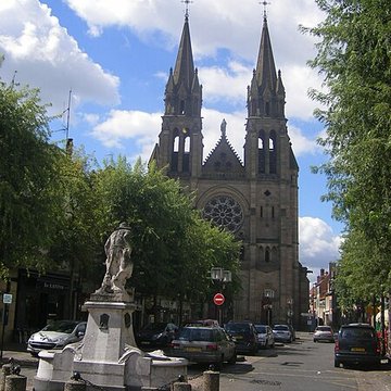 Cathédrale Notre-Dame-de-lAnnonciation de Moulins
