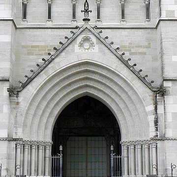 Cathédrale Notre-Dame-de-lAnnonciation de Moulins