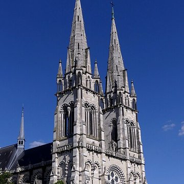 Cathédrale Notre-Dame-de-lAnnonciation de Moulins