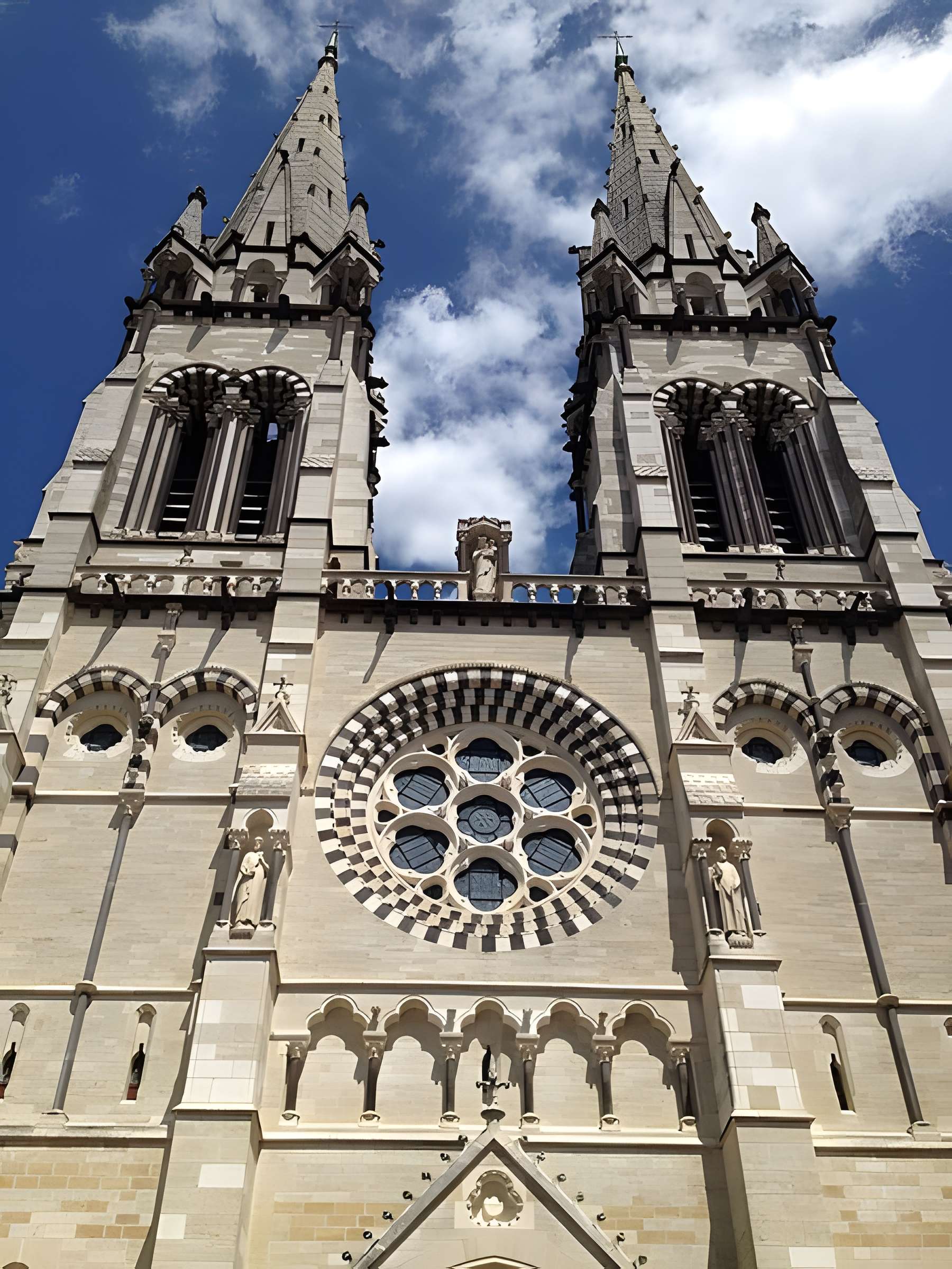 Cathédrale Notre-Dame-de-l'Annonciation de Moulins