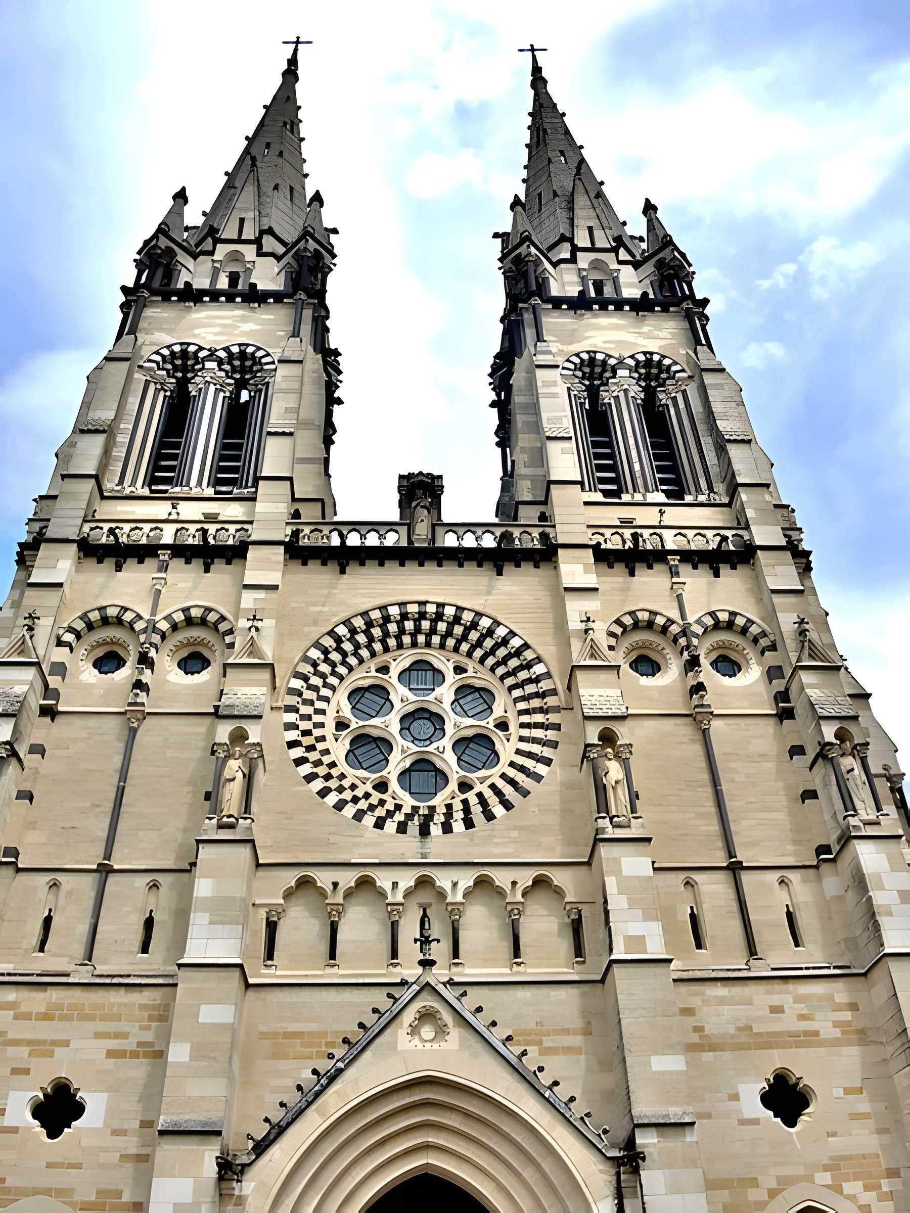 Cathédrale Notre-Dame-de-l'Annonciation de Moulins