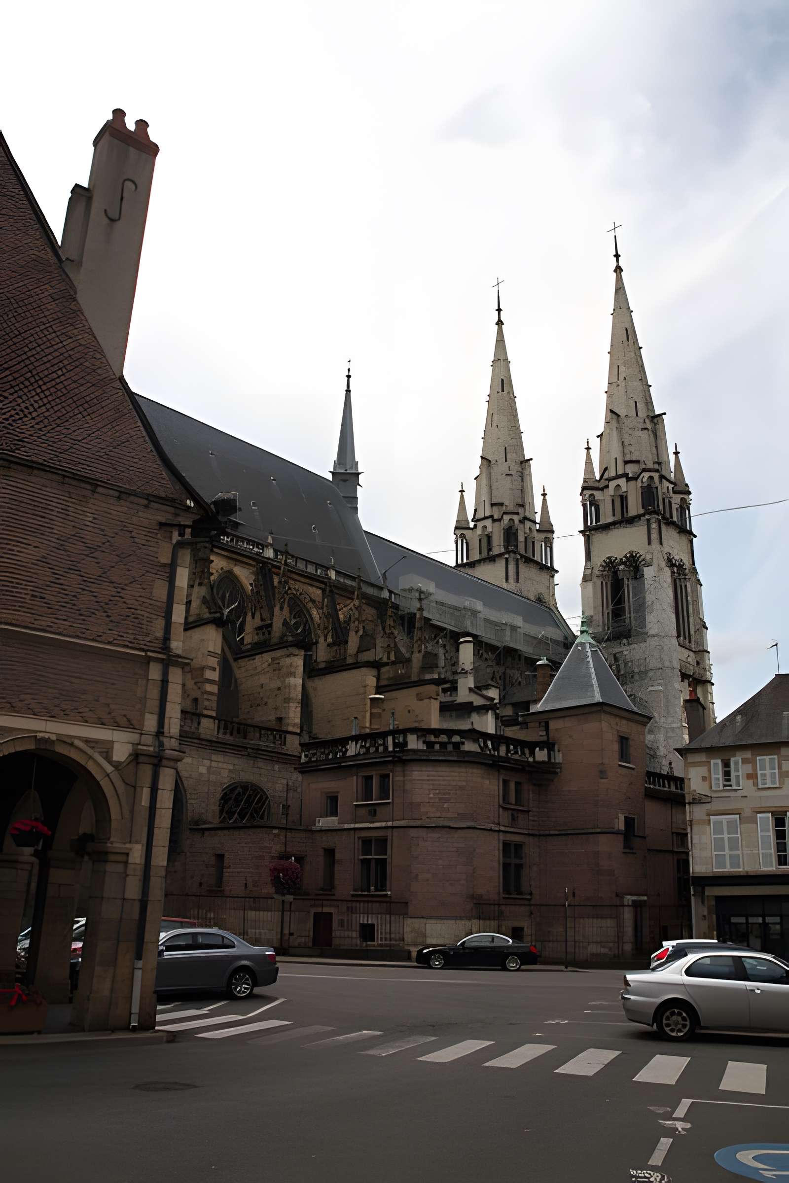 Cathédrale Notre-Dame-de-l'Annonciation de Moulins