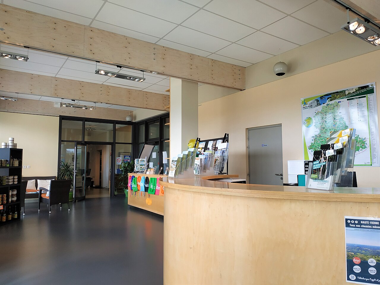 Maison du Lac de Saint-Pardoux