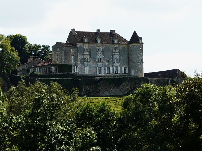 Photo de Château de Montréal à Issac