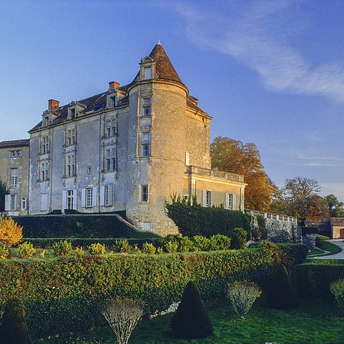Photo de Château de Montréal à Issac