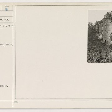 Château de Montréal à Issac