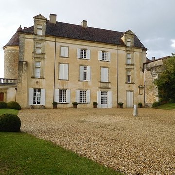Château de Montréal à Issac