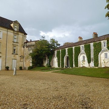Château de Montréal à Issac