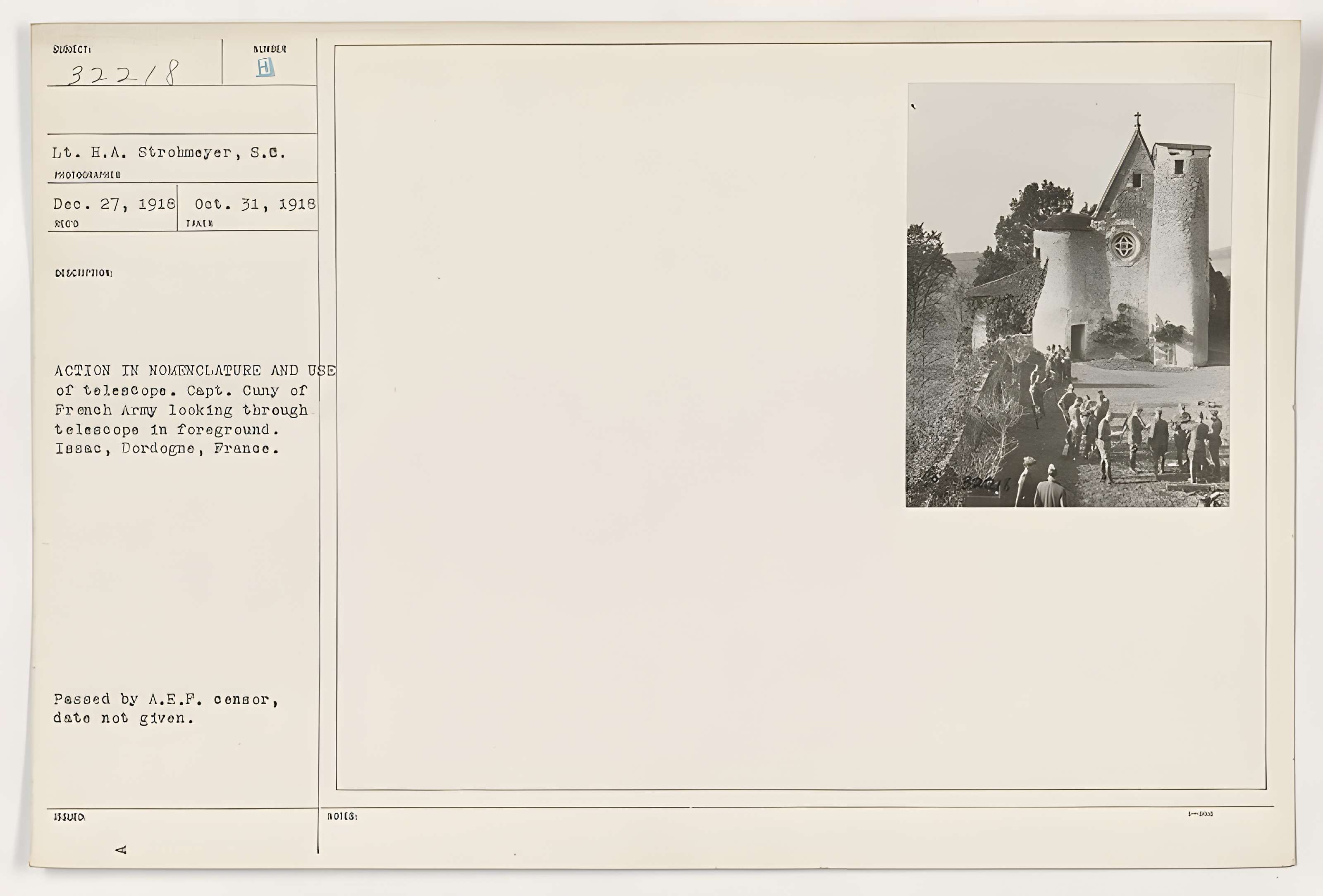 Château de Montréal à Issac