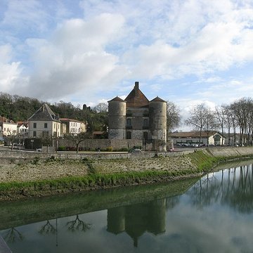 Château de Montréal à Peyrehorade