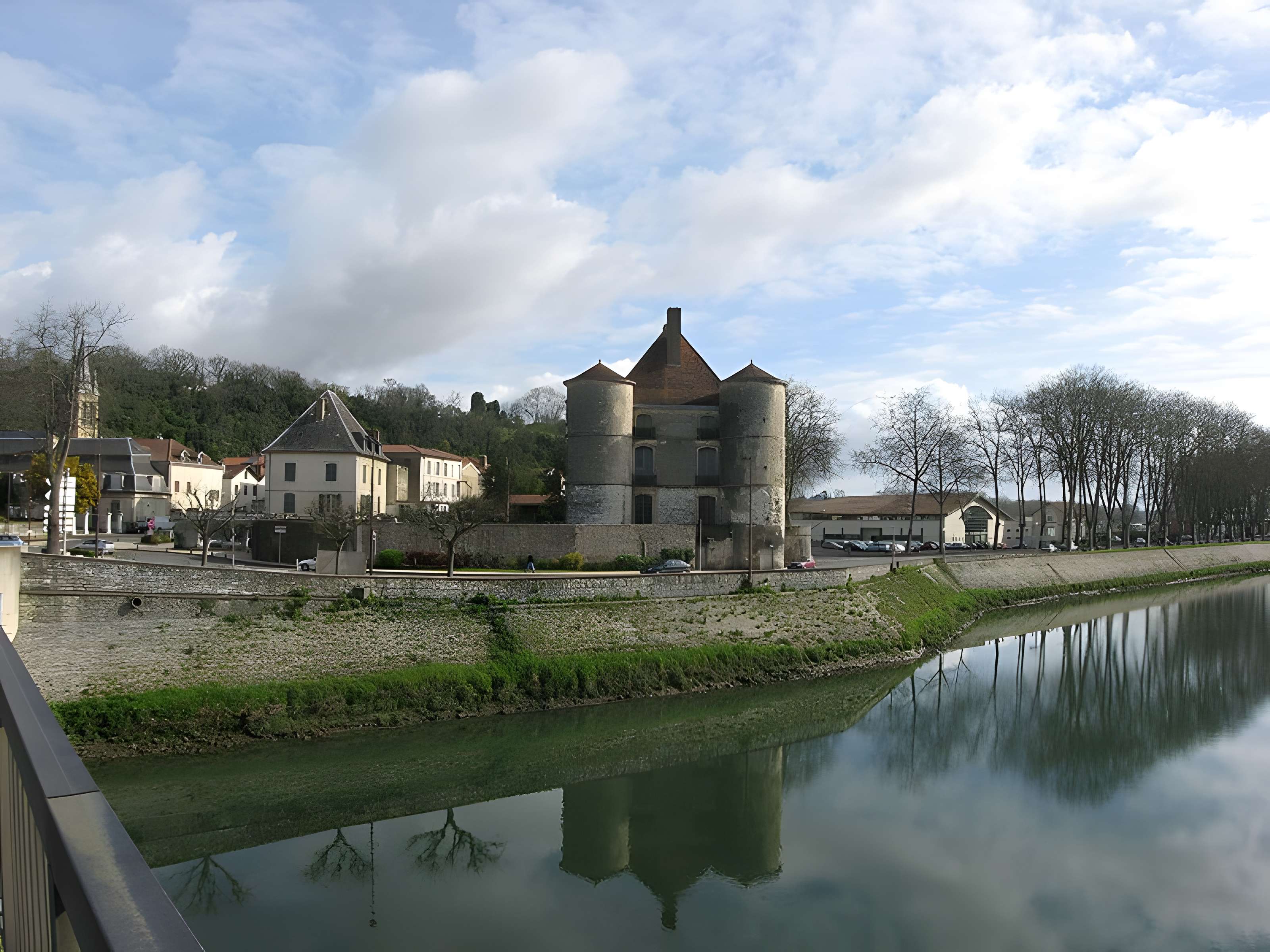 Château de Montréal à Peyrehorade