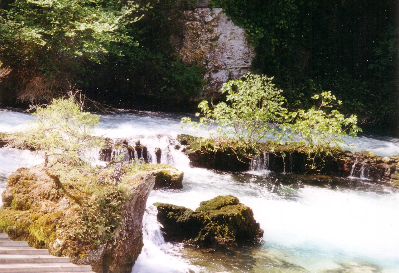 Gouffre de Fontaine-de-Vaucluse