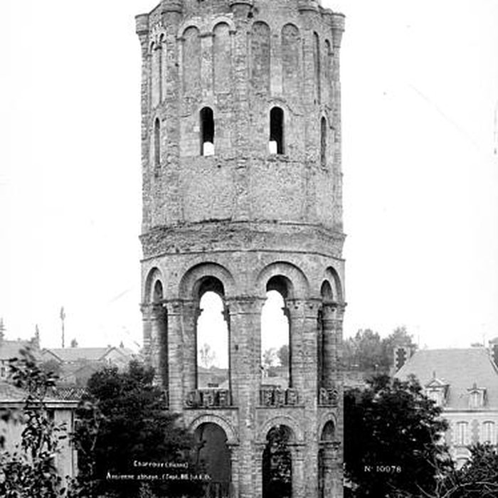 Photo de Abbaye de Charroux