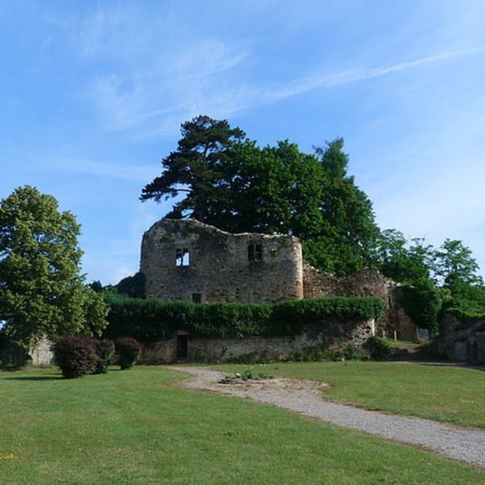 Photo de Château de Moulins-Engilbert