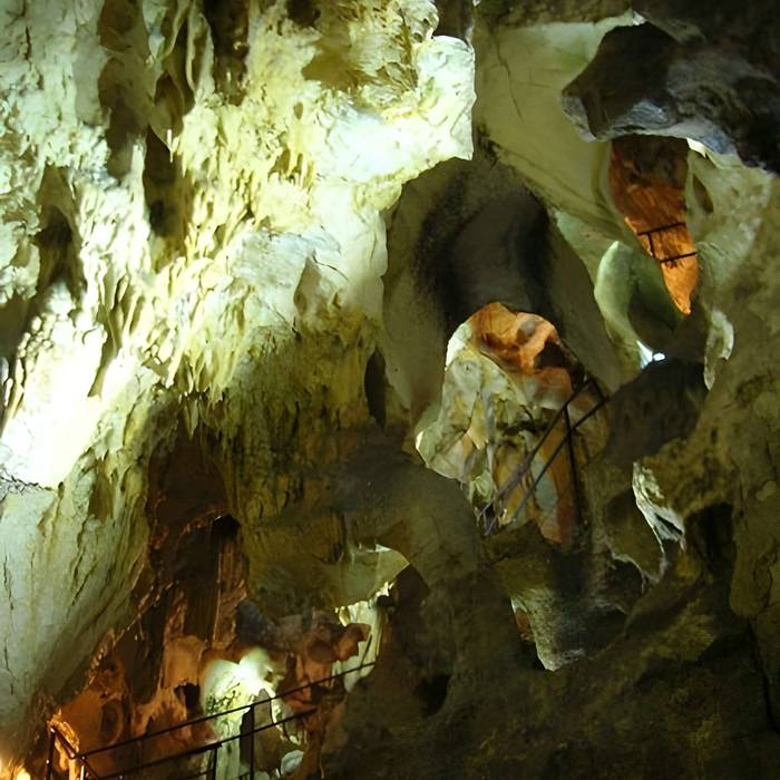 Photo de Visite de la Grotte Préhistorique de Thaïs