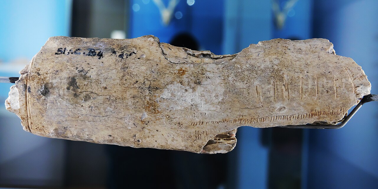 Visite de la Grotte Préhistorique de Thaïs