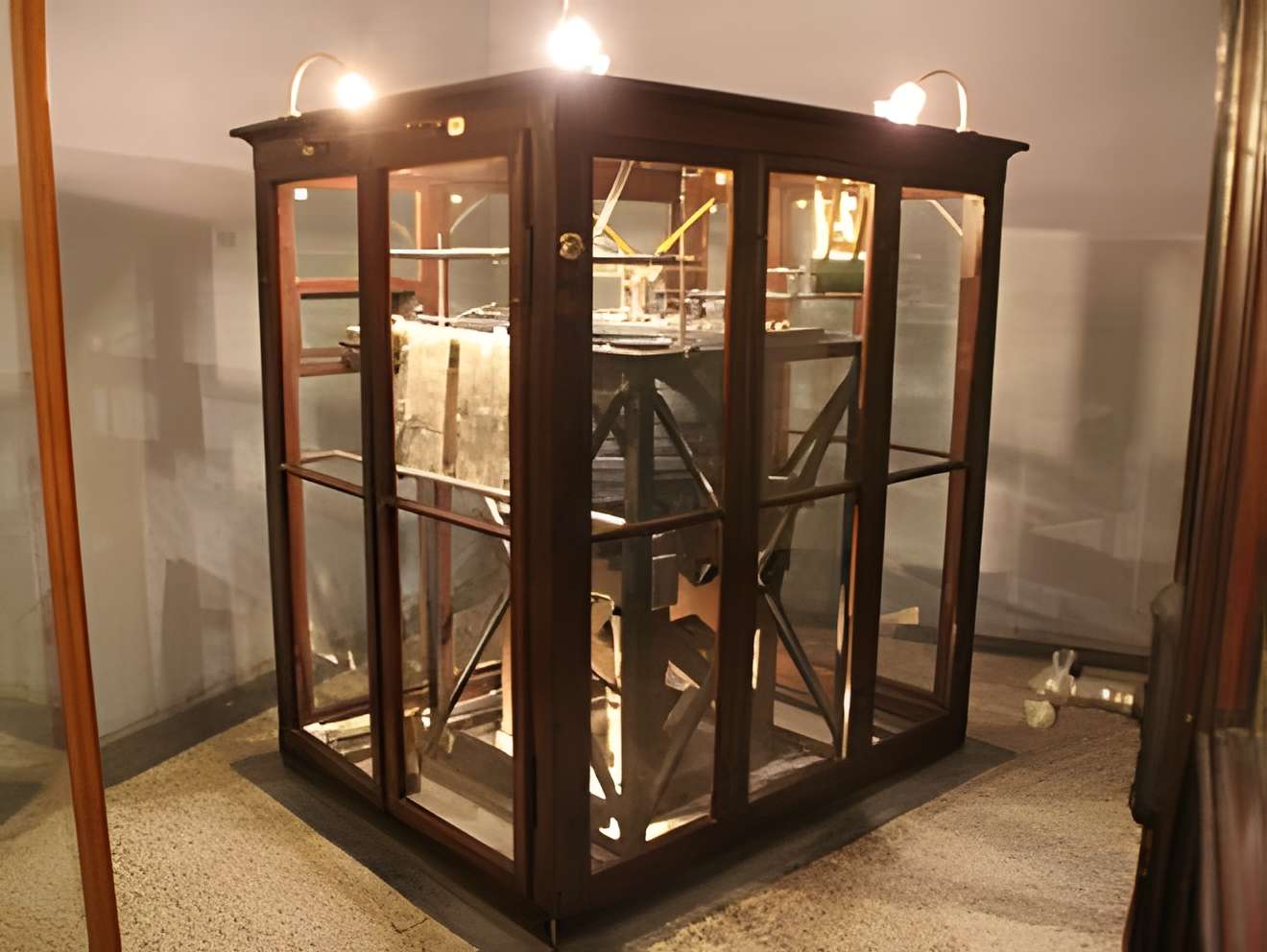 Musée de sismologie et de magnétisme terrestre intérieur du musée