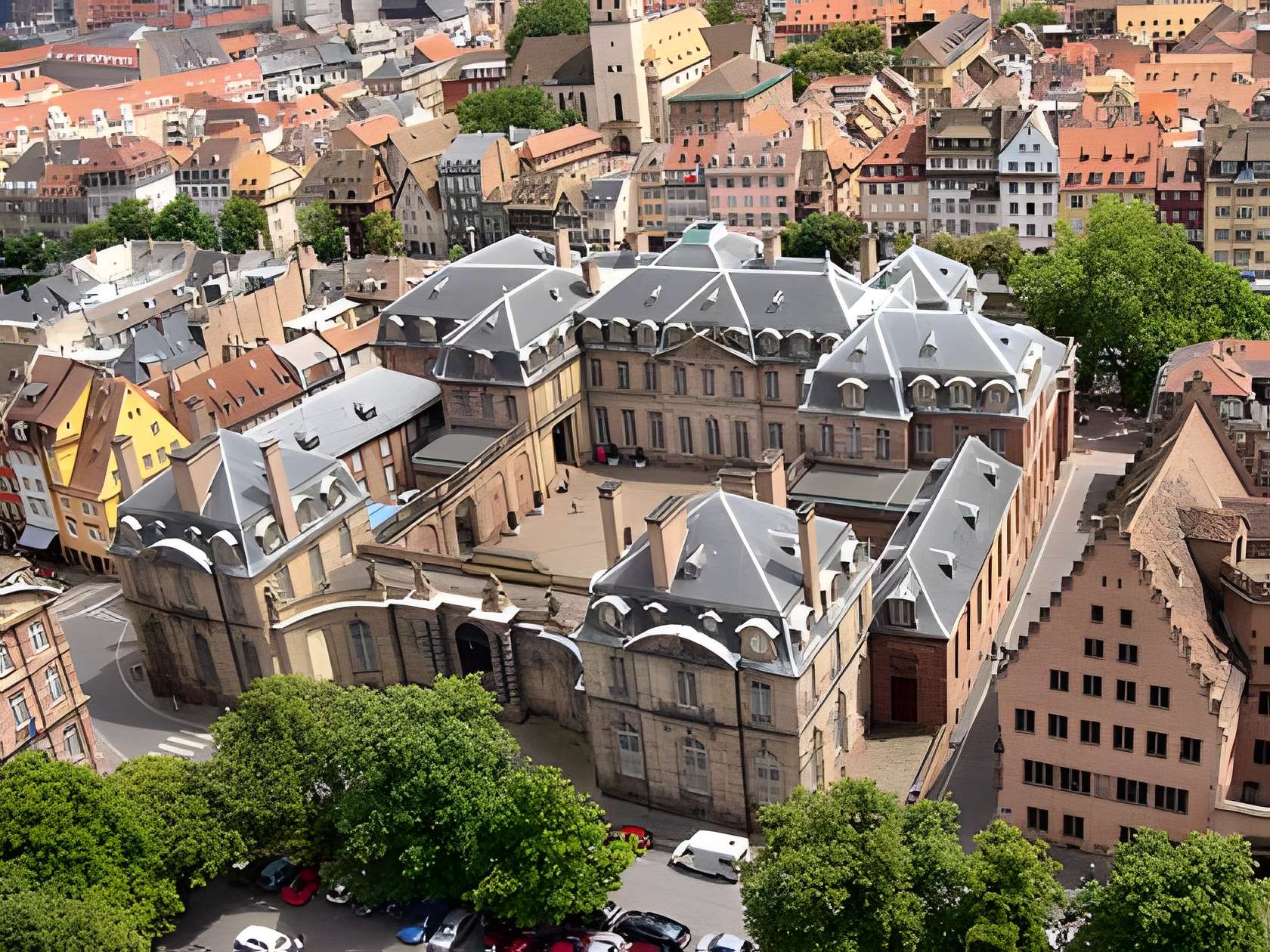 Musée des beaux-arts de Strasbourg vue aérienne