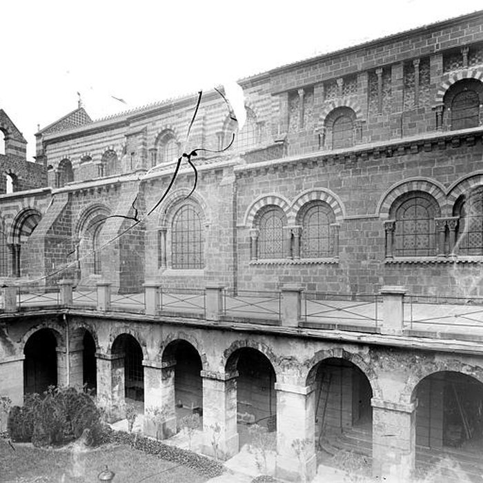 Photo de Cathédrale Notre-Dame-de-lAnnonciation du Puy En Velay