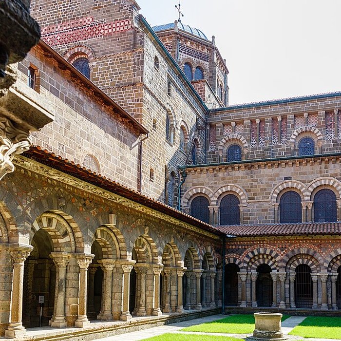 Photo de Cathédrale Notre-Dame-de-lAnnonciation du Puy En Velay