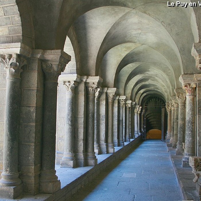Photo de Cathédrale Notre-Dame-de-lAnnonciation du Puy En Velay