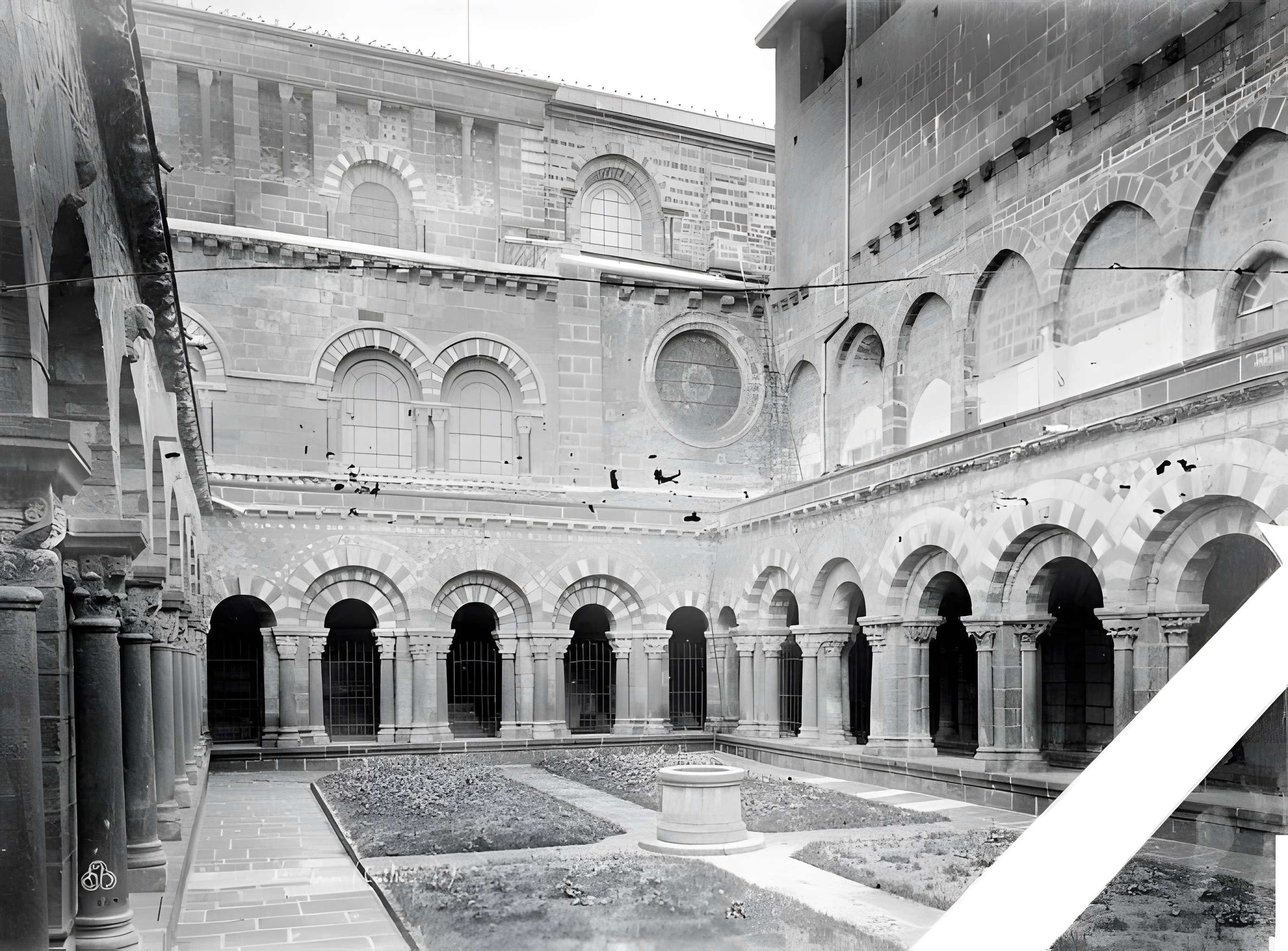 Cathédrale Notre-Dame-de-l'Annonciation du Puy En Velay 
