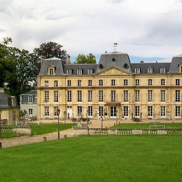 Château de Nointel dans le Val-dOise