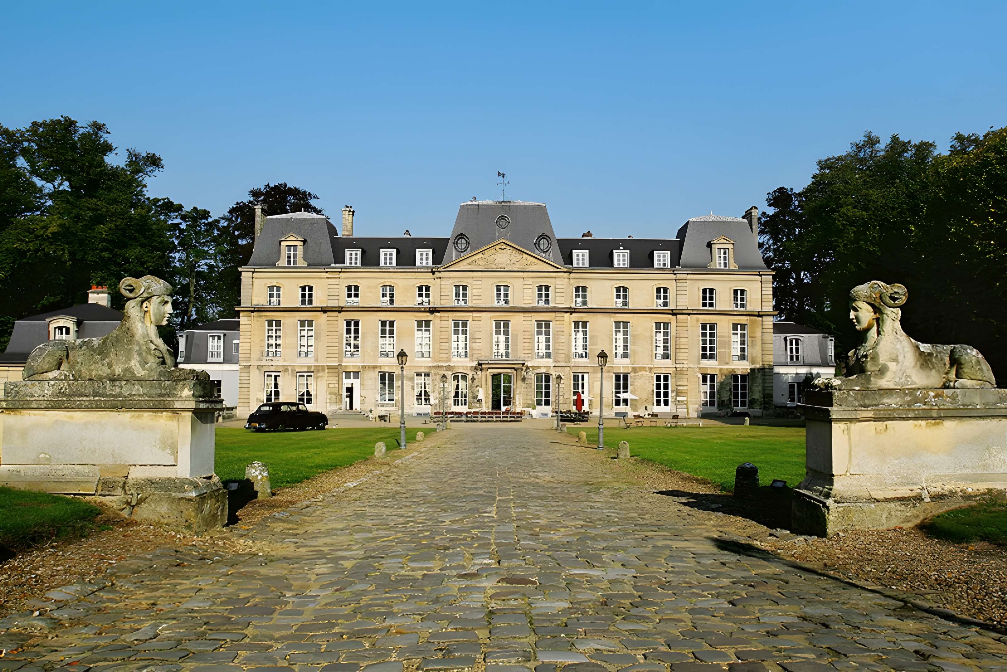 Château de Nointel dans le Val-d'Oise