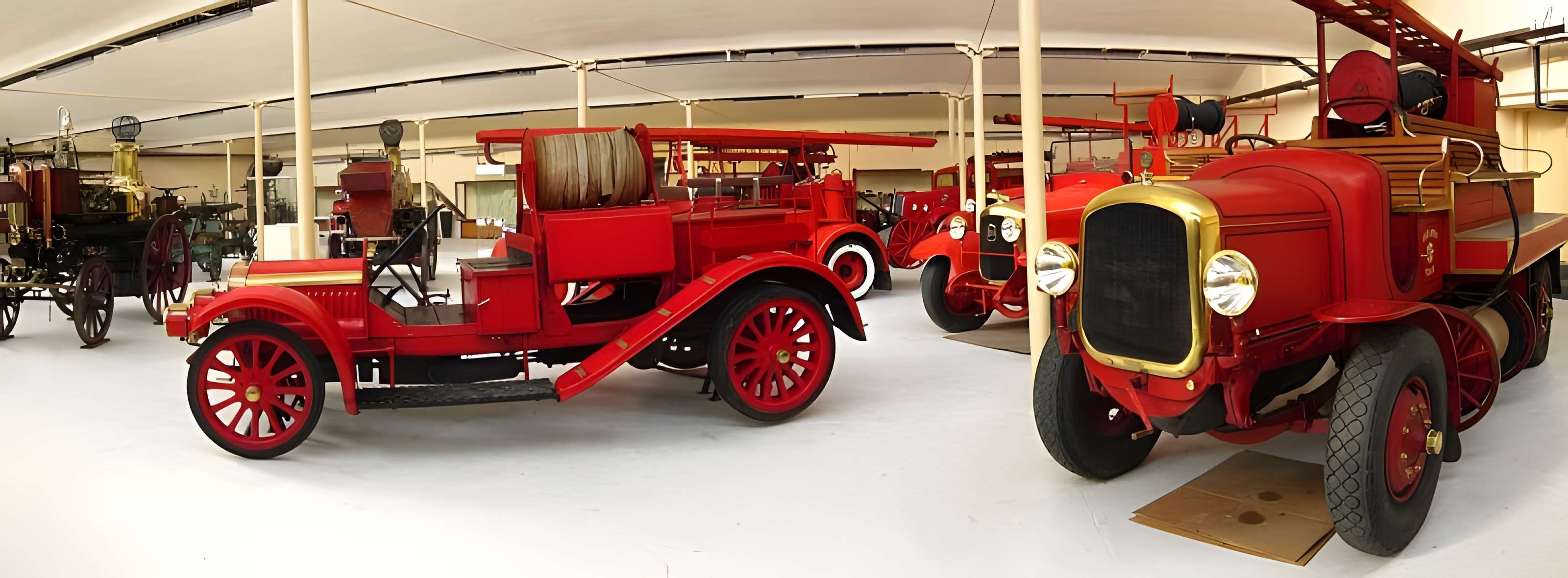 Musée du sapeur-pompier d'Alsace à Vieux-Ferrette intérieur du musée