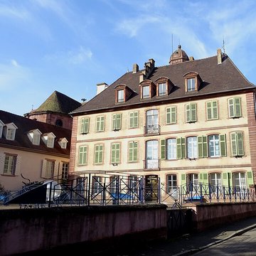 Musée Théodore Deck et des pays du Florival