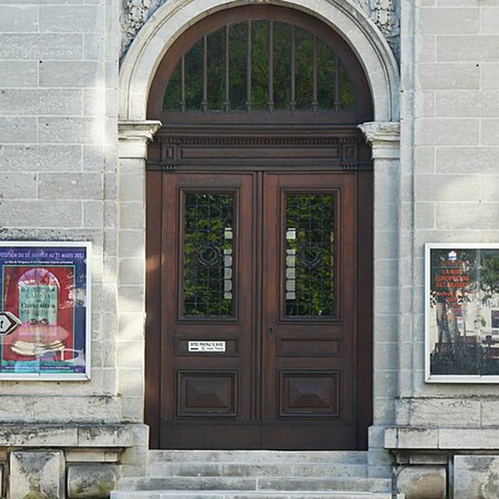 Photo de Musée dart et darchéologie du Périgord à Périgueux