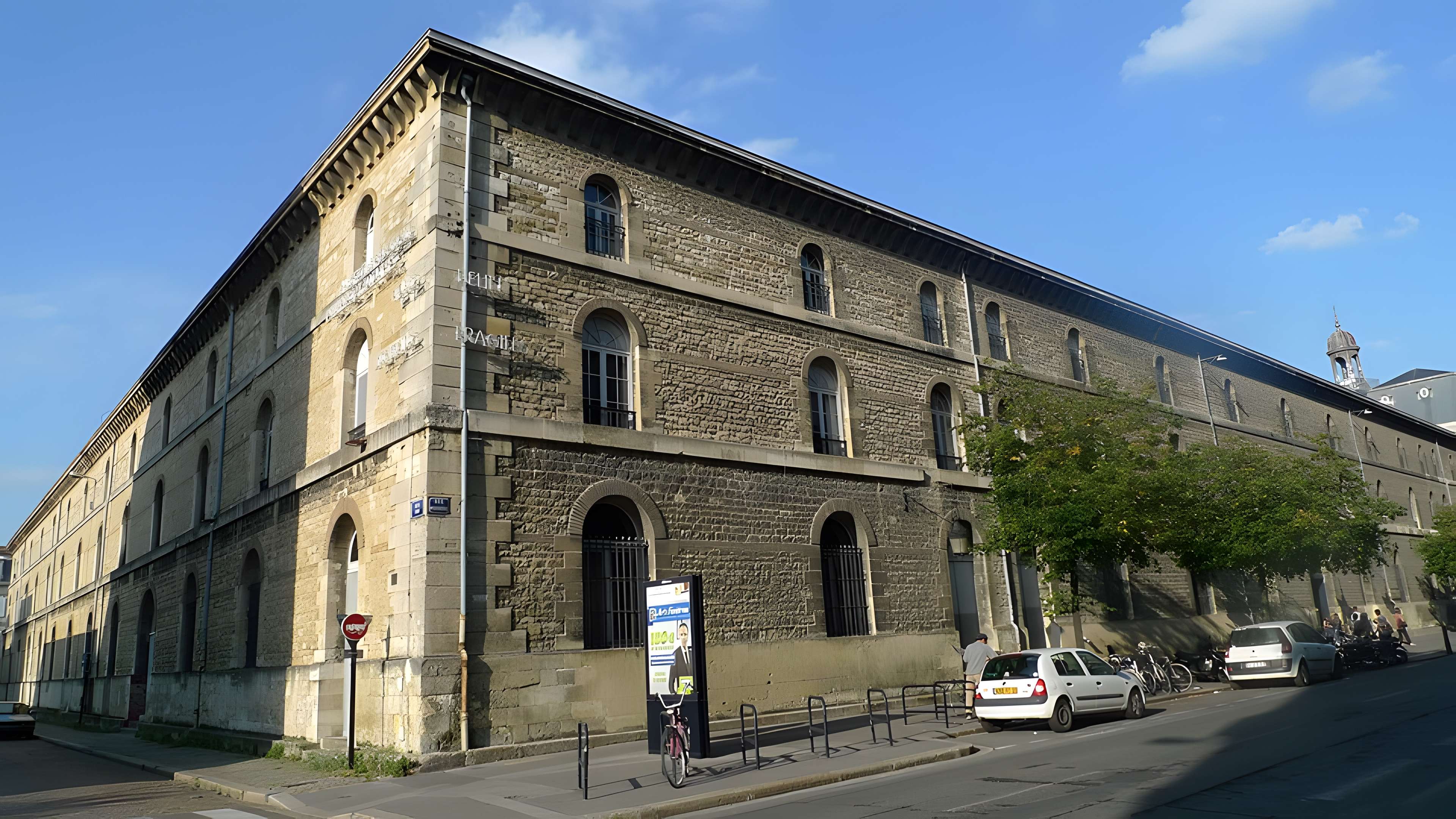 Centre d'arts plastiques contemporains de Bordeaux (CAPC)