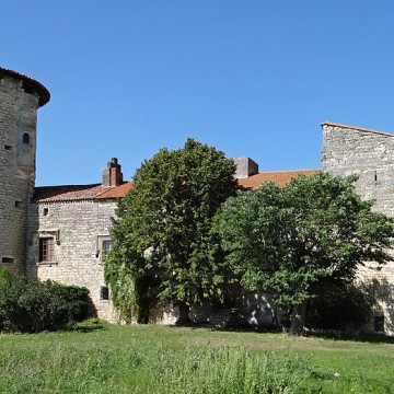 chateau de perricard