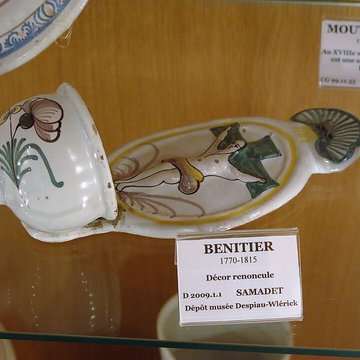 Musée départemental de la faïence et des arts de la table à Samadet