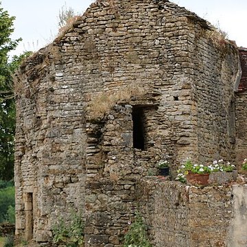 Château de Pierre-Perthuis