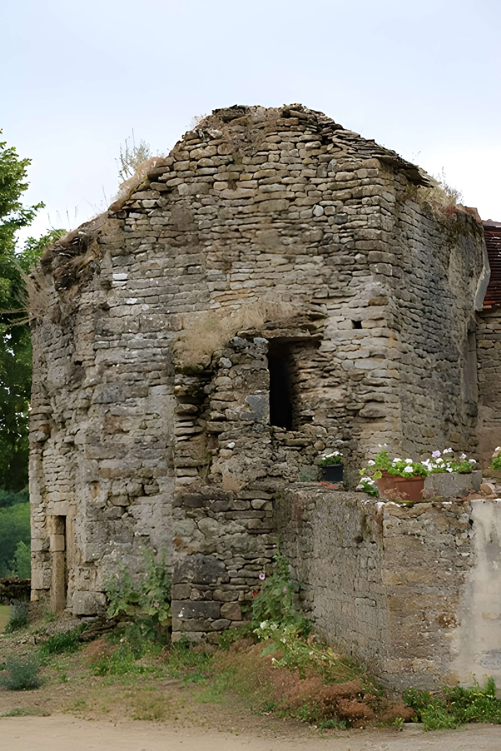 Château de Pierre-Perthuis