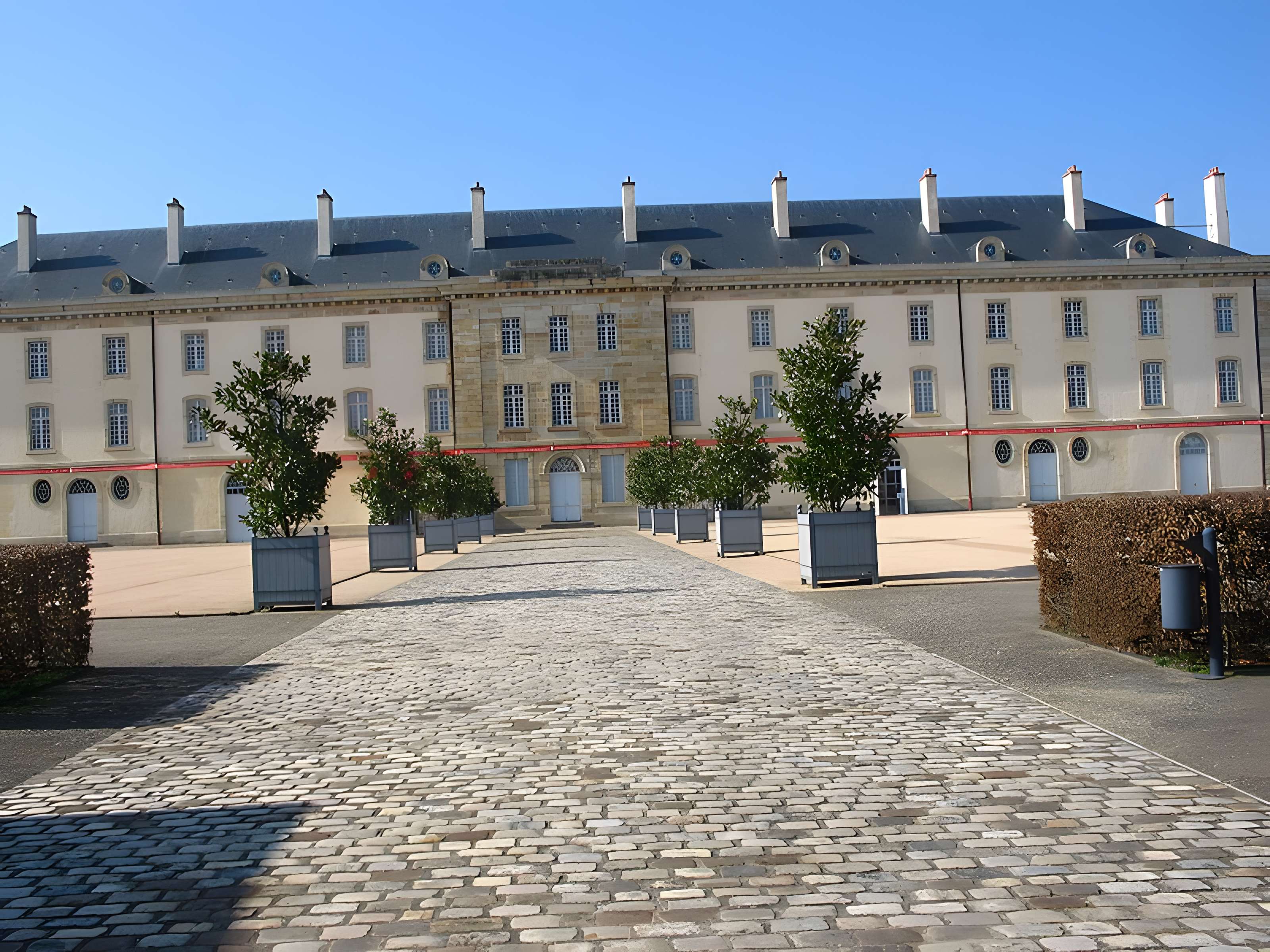 Centre national du costume de scène de Moulins