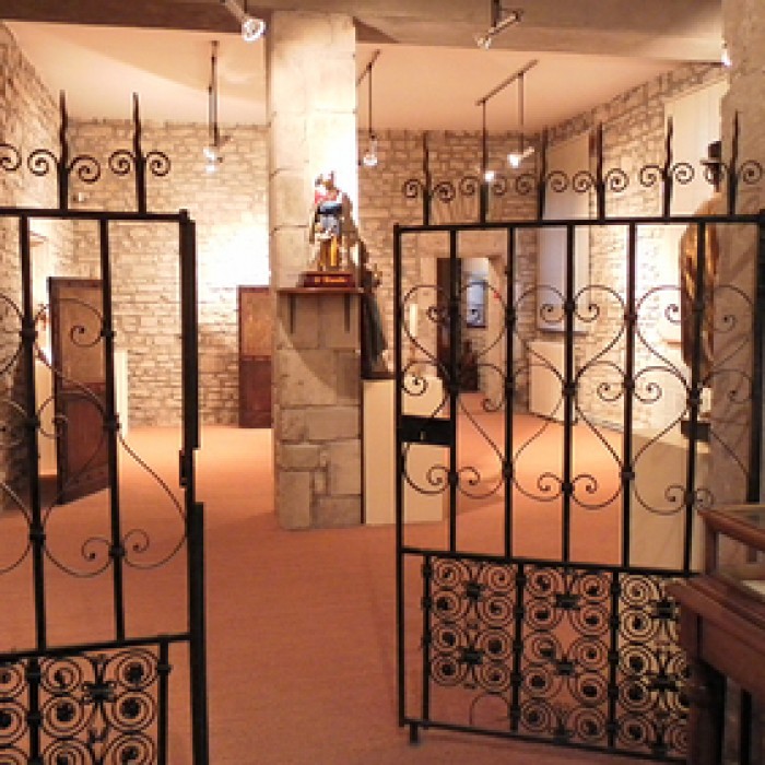 Photo de Musée municipal Yves-Machelon à Gannat