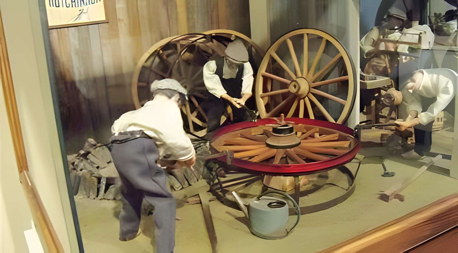 Musée des Maquettes animées de pierre Cognet à Vallon-en-Sully 
