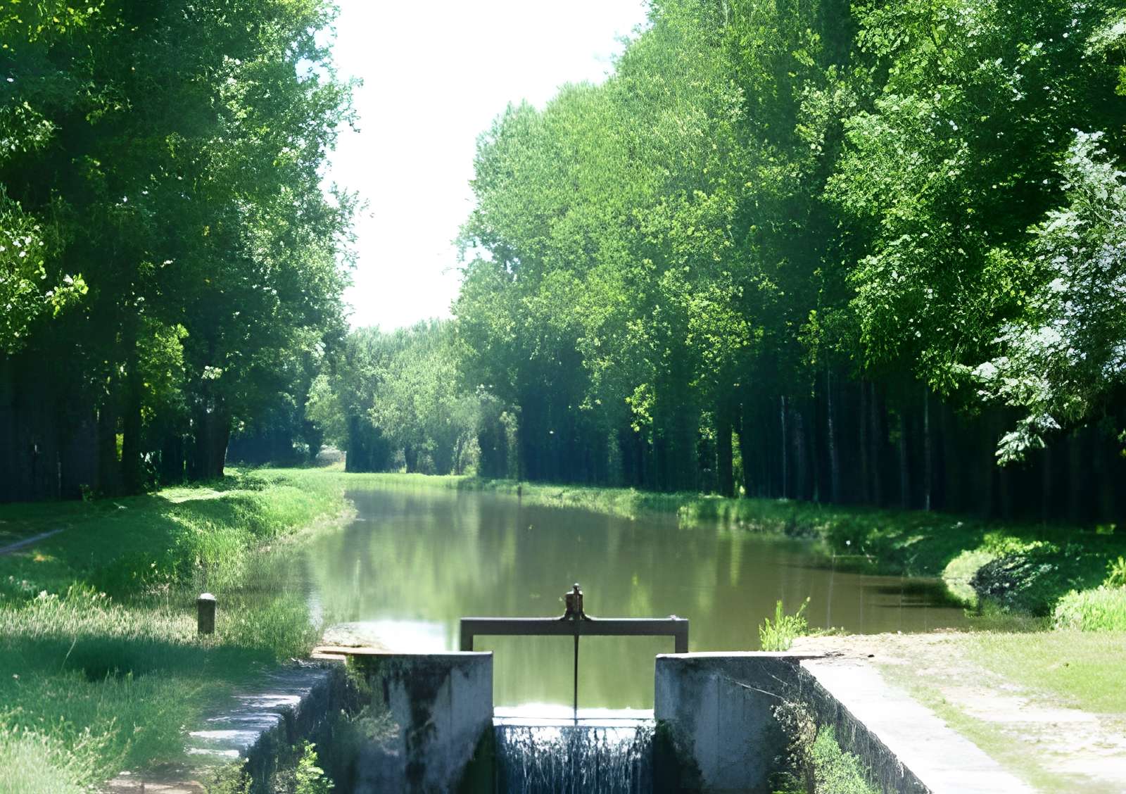 Musée du Canal de Berry à Audes Une écluse