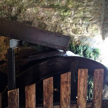 Moulin Richard de Bas : Musée historique de la Papeterie à Ambert