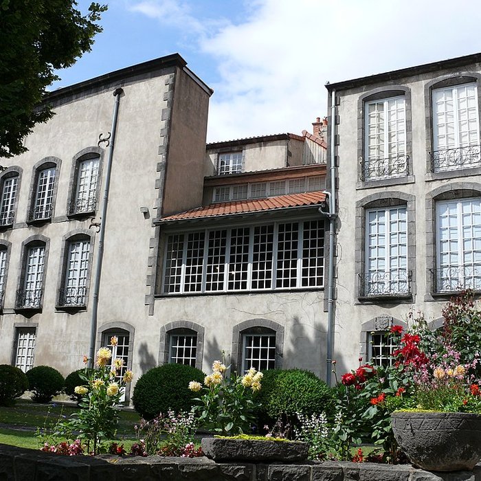 Photo de Musée régional dAuvergne Arts et Traditions populaires à Riom