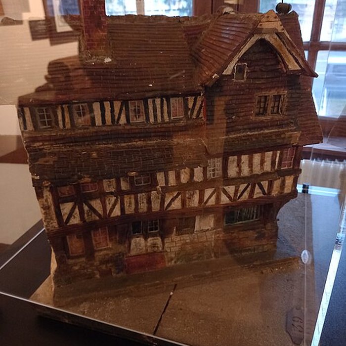 Photo de Musée dart et dhistoire de Lisieux