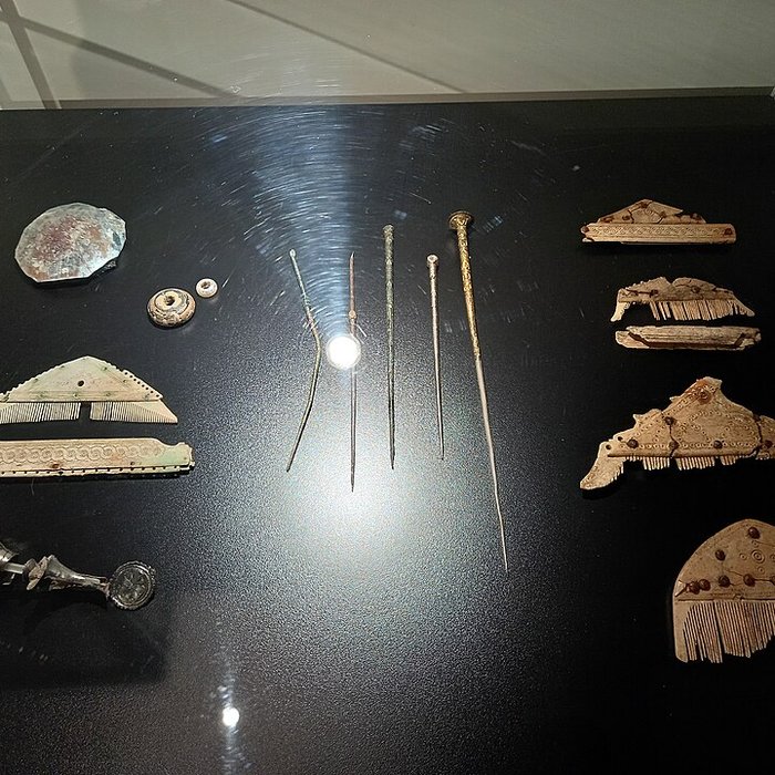 Photo de Musée dart et dhistoire de Lisieux