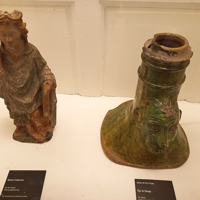 Photo de Musée dart et dhistoire de Lisieux
