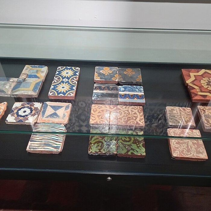 Photo de Musée dart et dhistoire de Lisieux