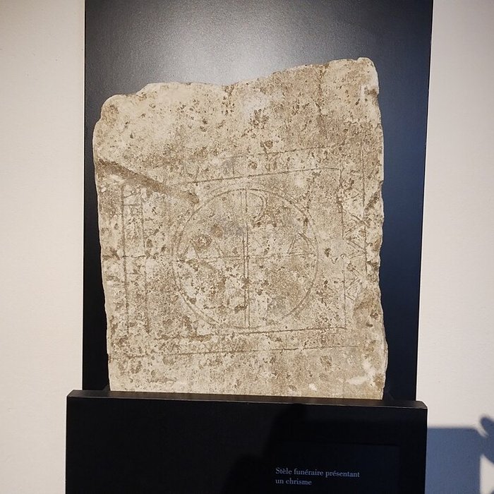 Photo de Musée dart et dhistoire de Lisieux