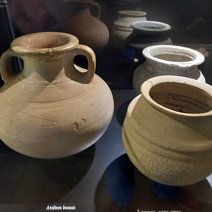 Photo de Musée dart et dhistoire de Lisieux