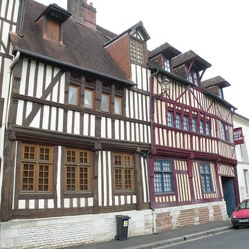 Musée dart et dhistoire de Lisieux